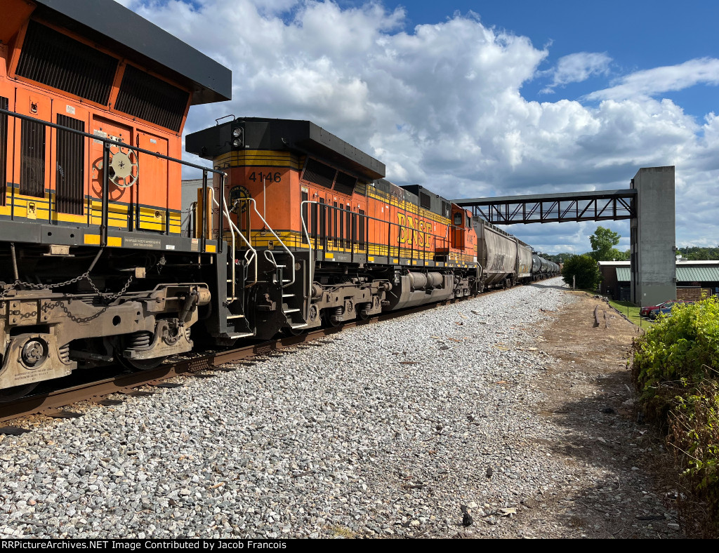 BNSF 4146